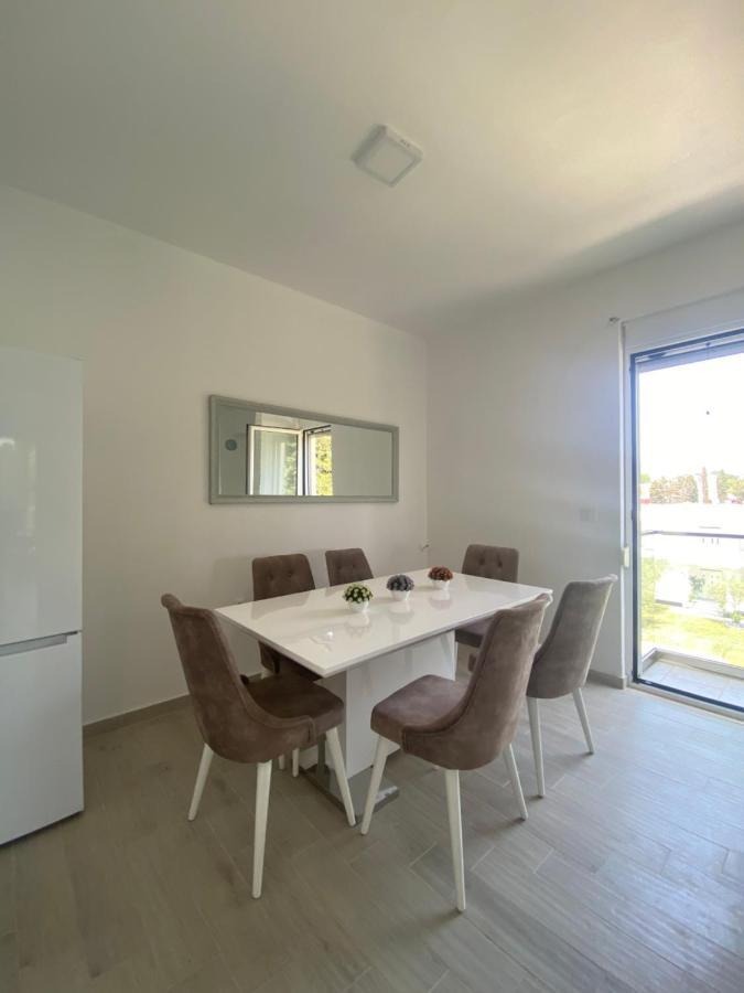 Rasi Luxury Apartments Ulcinj Exteriör bild