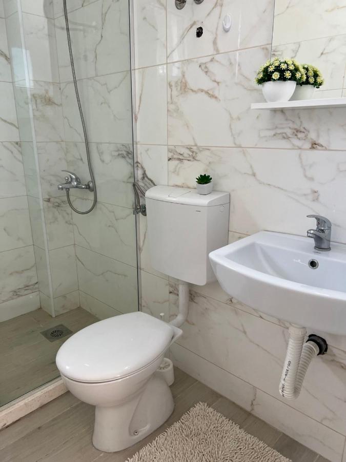 Rasi Luxury Apartments Ulcinj Exteriör bild
